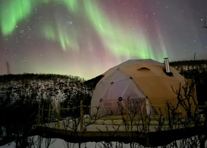 Northern Light Panorama Evenes 럭셔리텐트
